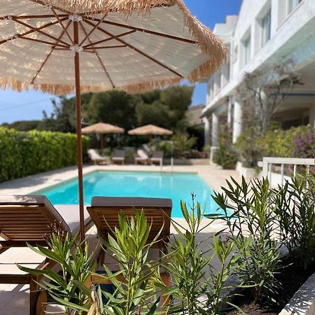 Villa Paradis 雷以桑布尔 外观 照片