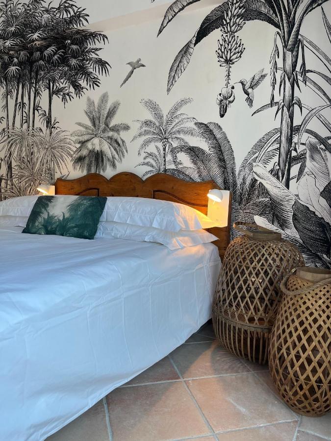 Villa Paradis 雷以桑布尔 外观 照片