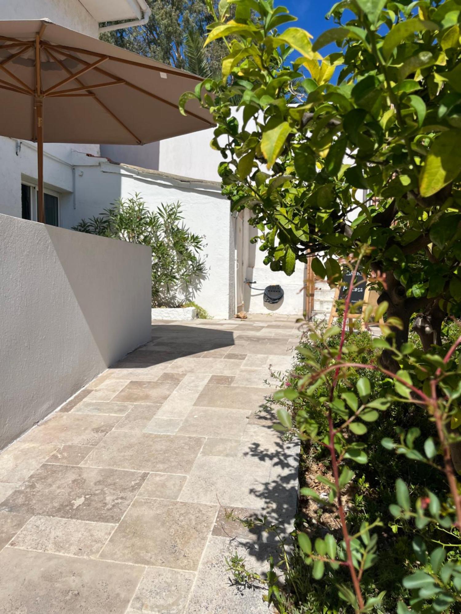 Villa Paradis 雷以桑布尔 外观 照片