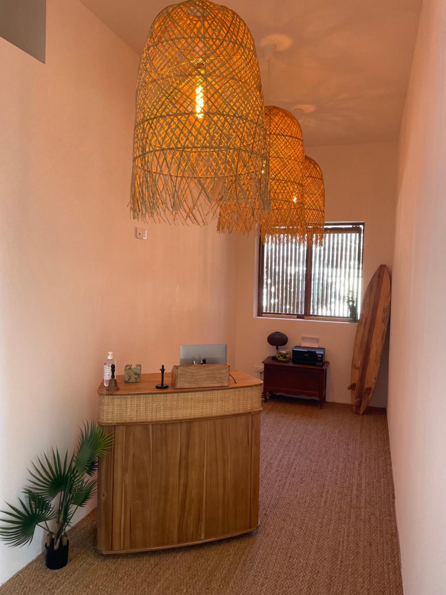 Villa Paradis 雷以桑布尔 外观 照片